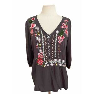 Floryday Shirt Sz S Gray Floral embroidery  Boho Hippy